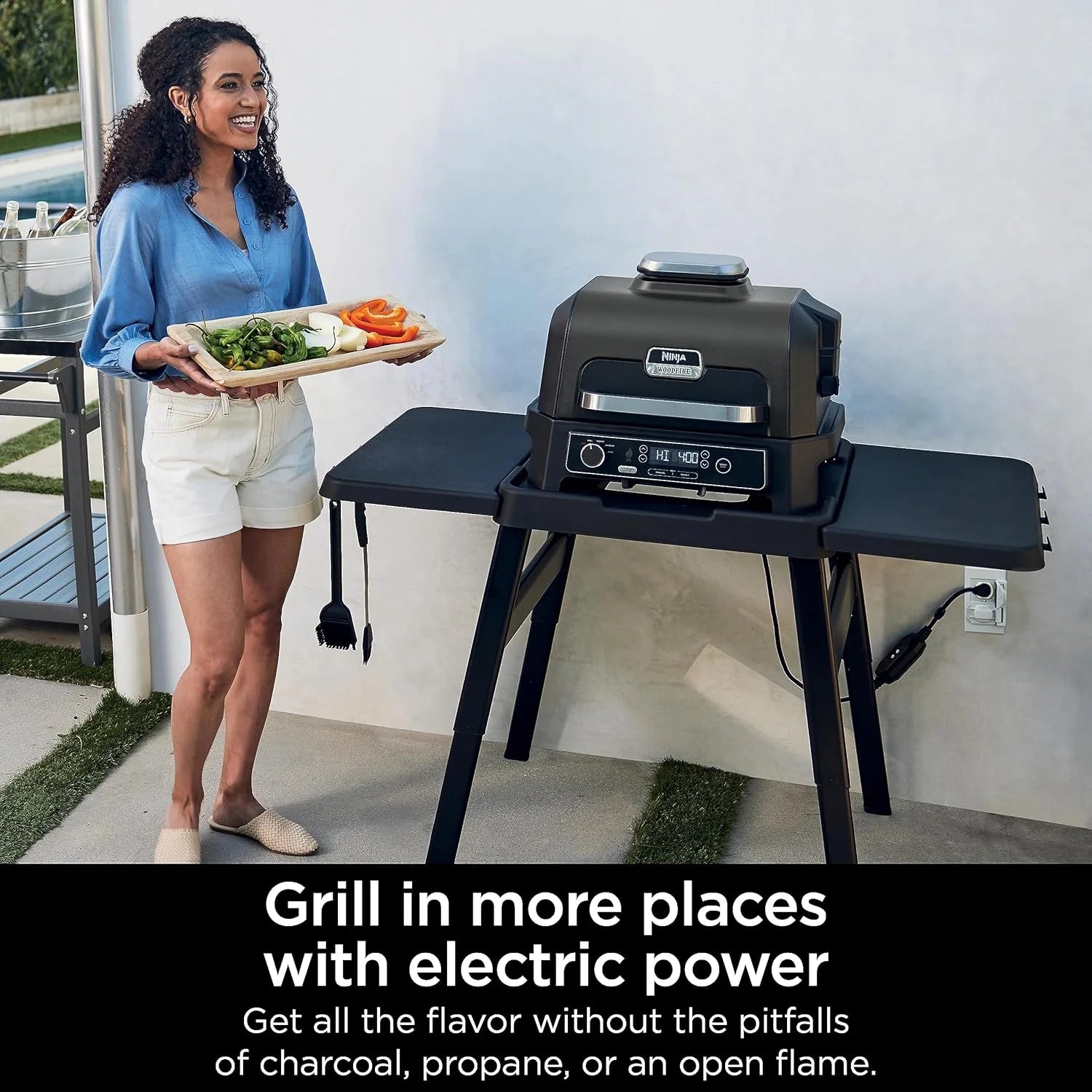Grill i wędzarnia zewnętrzna Ninja Woodfire Pro XL 2025, termometr, grill Master 4 w 1, wędzarnia BBQ, frytkownica powietrzna na zewnątrz, piekarnik, przenośny, grill elektryczny, ciemnoszary, model OG850